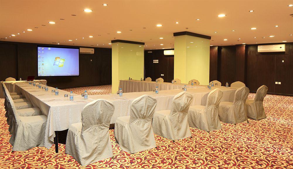 Haven Plaza Hotel Riyadh Exterior photo